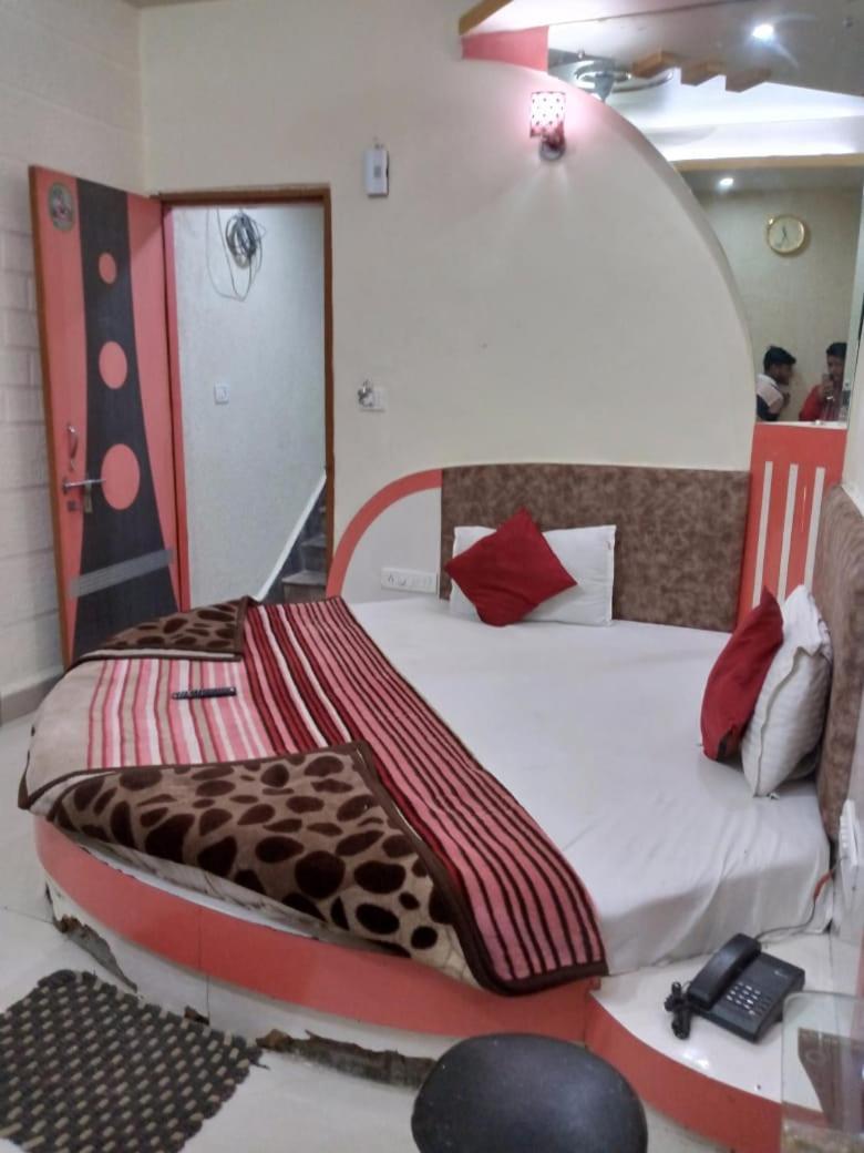 Hotel Amar Palace Pachmarhī Εξωτερικό φωτογραφία