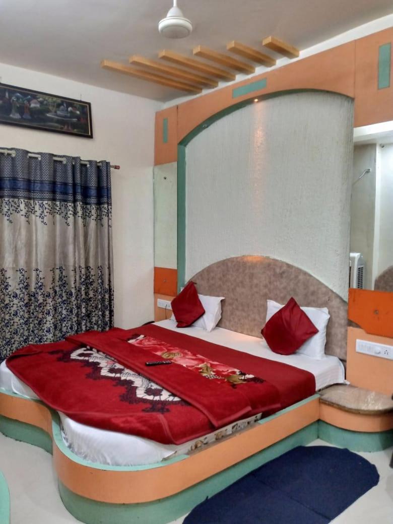 Hotel Amar Palace Pachmarhī Εξωτερικό φωτογραφία
